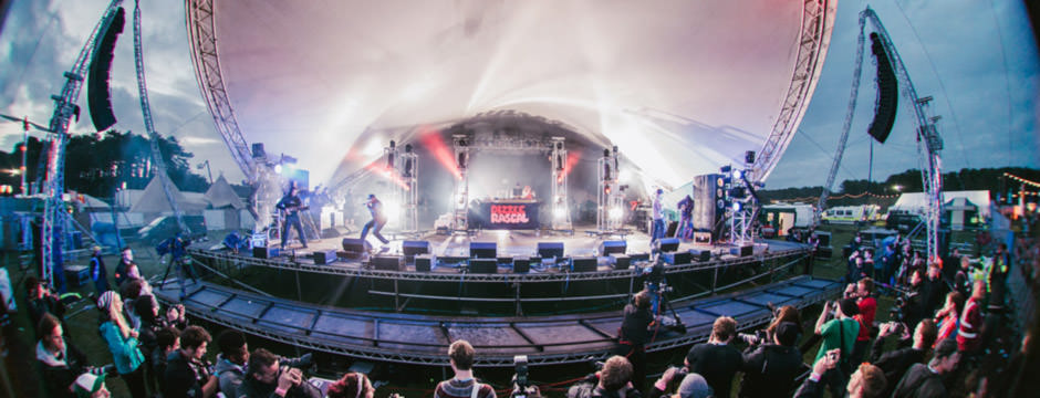 beachbreak festival lighting